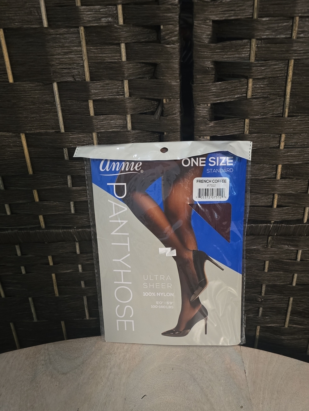 Annie Ultra Sheer Pantyhose One Size NWT French Coffee